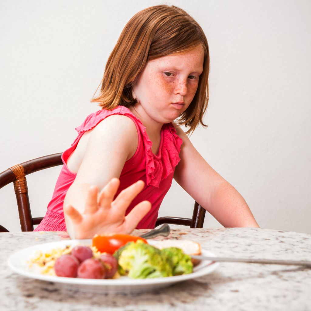 Picky eaters with autism: understanding sensory sensitivities and food preferences