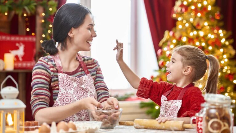 Preparación de Comidas Navideñas con Niños con Autismo: 5 Consejos Para Una Temporada Navideña Inclusiva